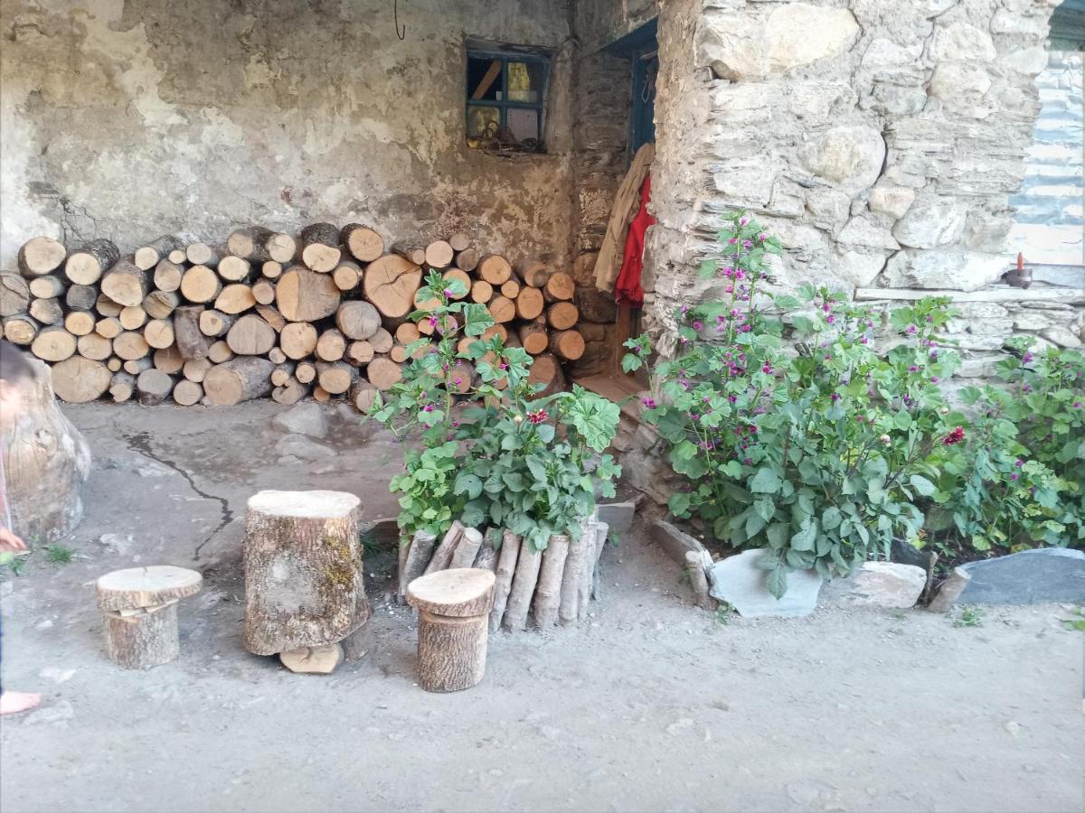 Stone House Marexi Hotel Adishi Exterior foto